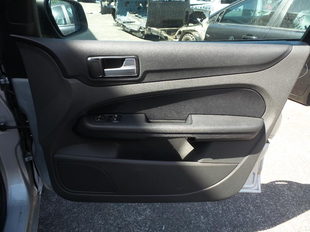 Ford Focus - LS 2005-2007