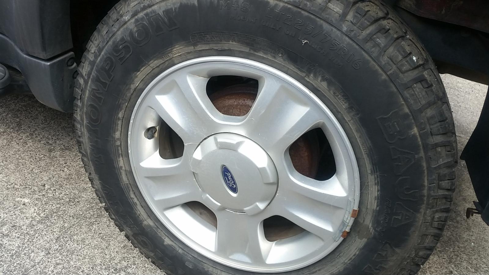 Ford Escape - EP 2001-2003