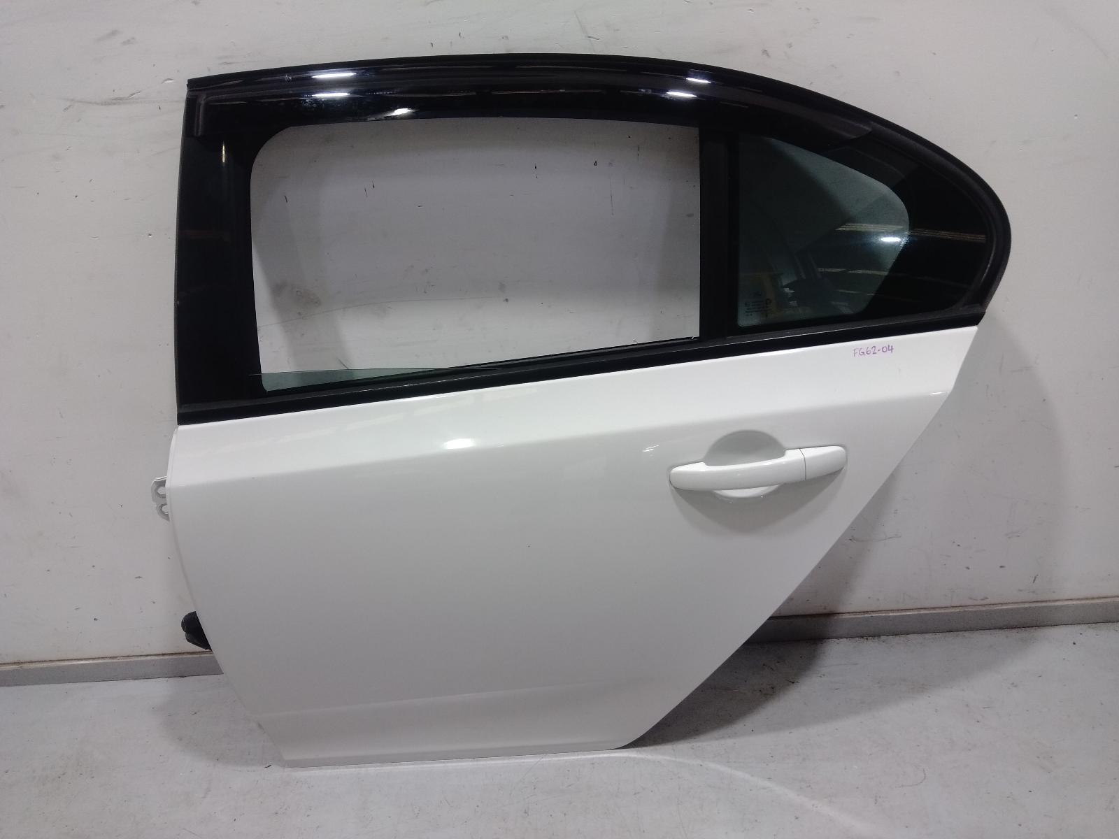 Left_Rear_Door_Sliding