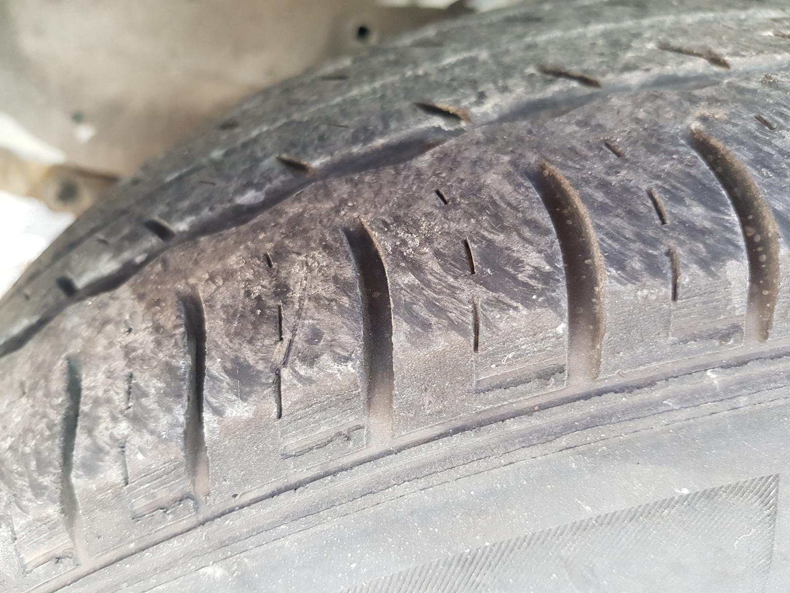 Ford Courier - UT 2005-2006