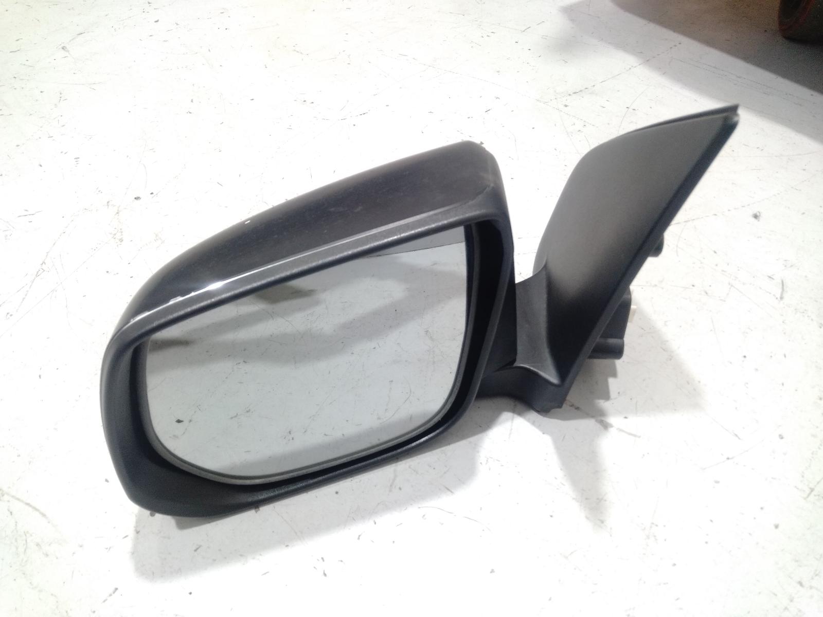 Left_Door_Mirror