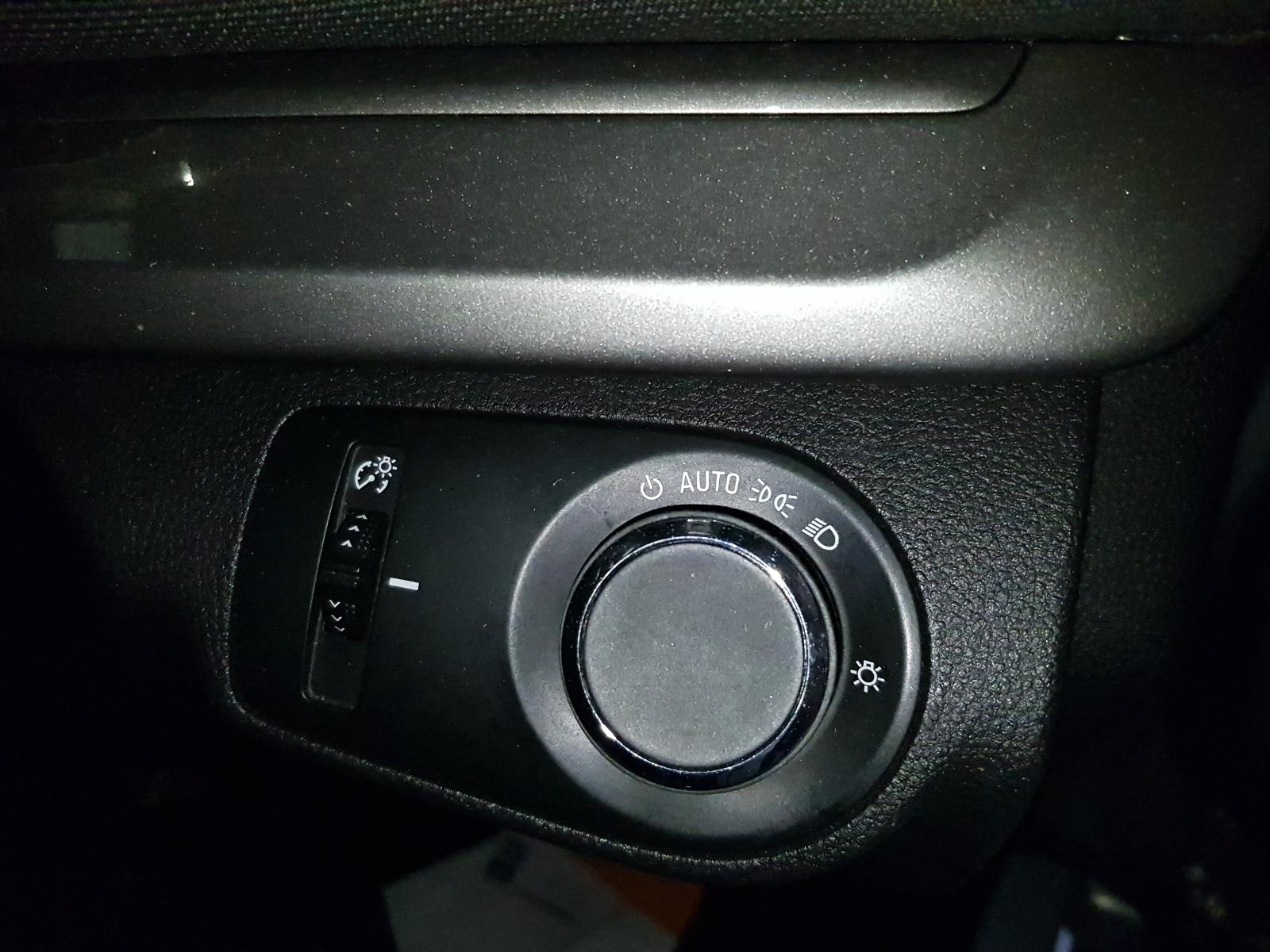 Holden Commodore - VF 2013-Present