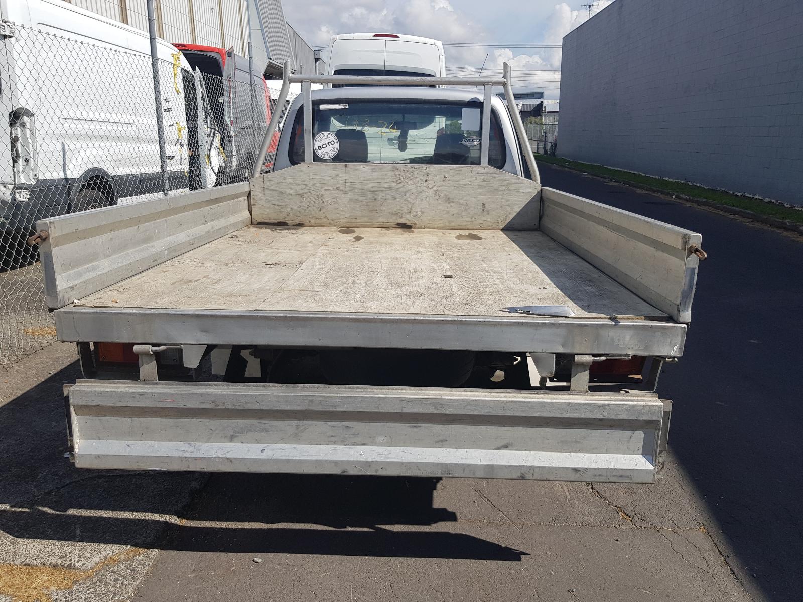 Ford Courier - 03-05