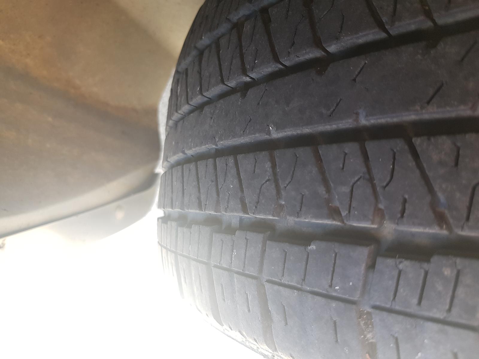 Ford Explorer - UT 2001-2005