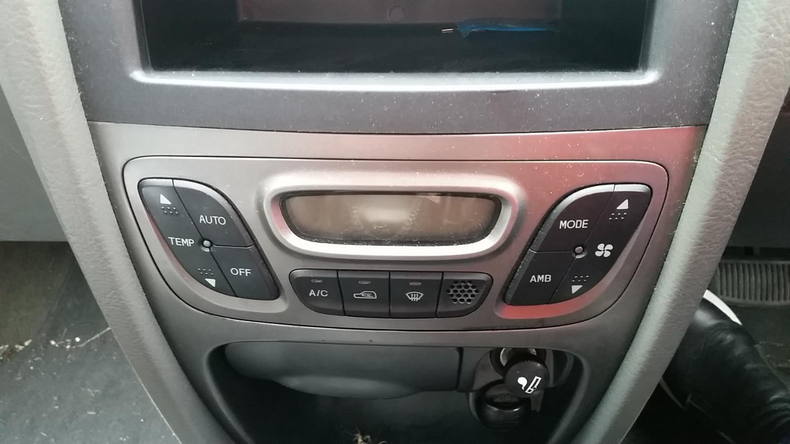 Hyundai Santa Fe - 2000-2006