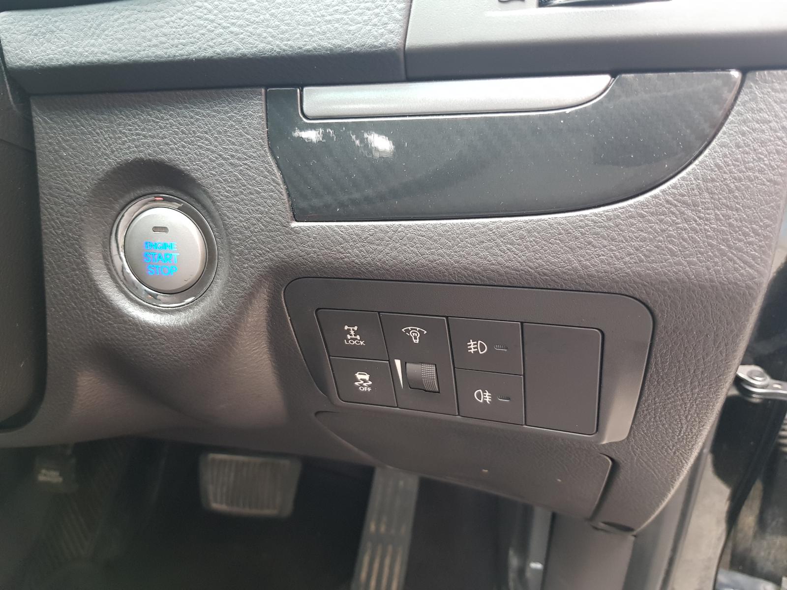 Hyundai Santa Fe - 2006-2012