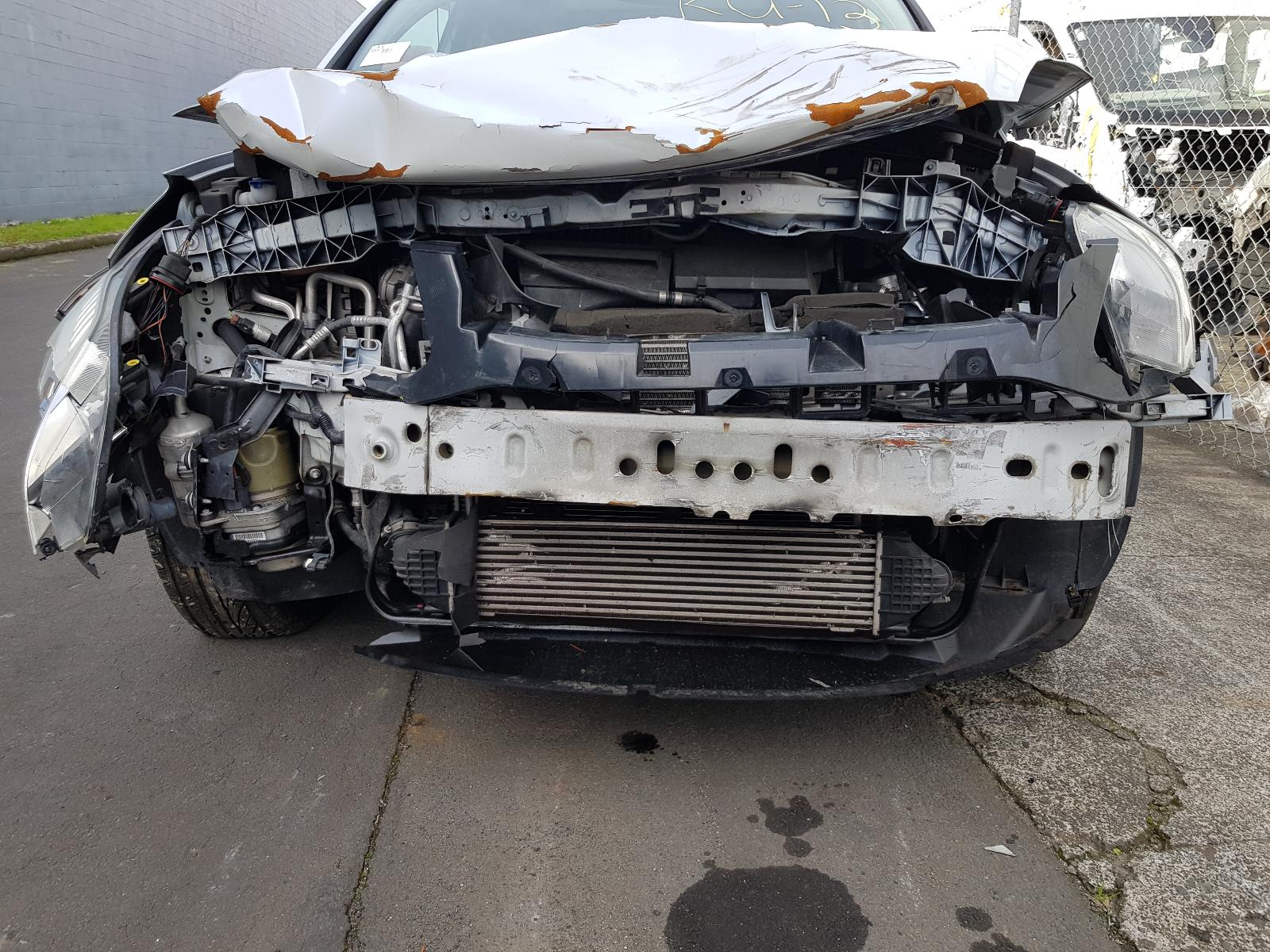 Ford Kuga - TE 2012-2013