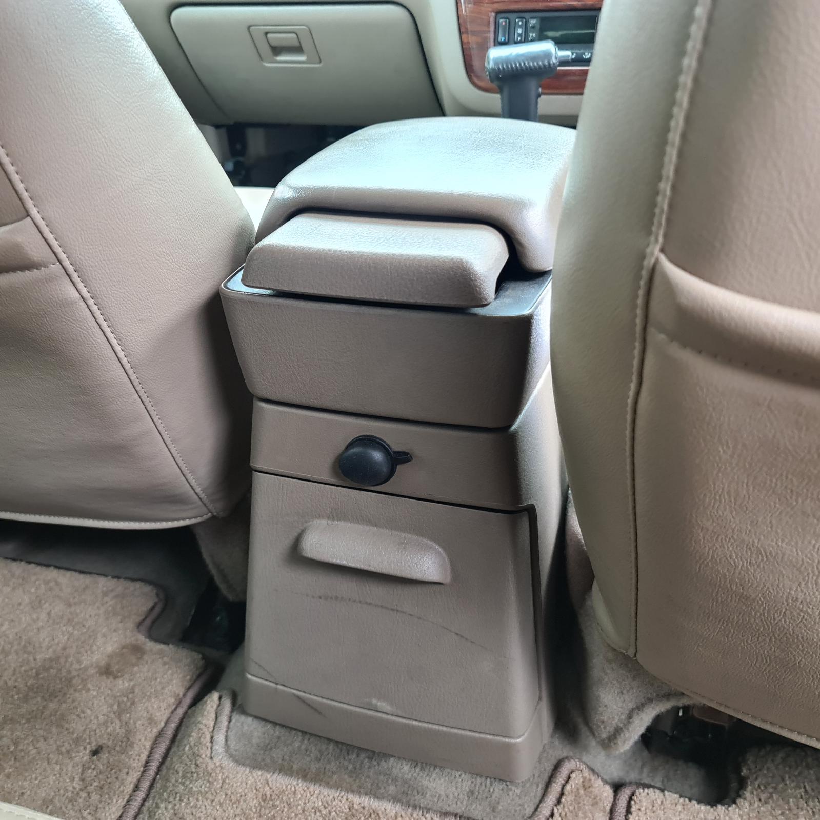 Ford Explorer - UT 2005-2007