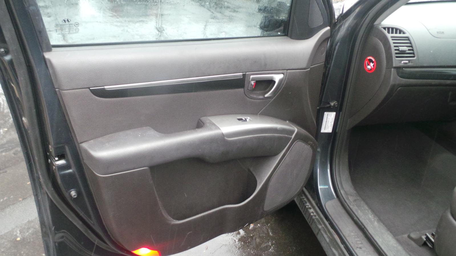 Hyundai Santa Fe - 2006-2012