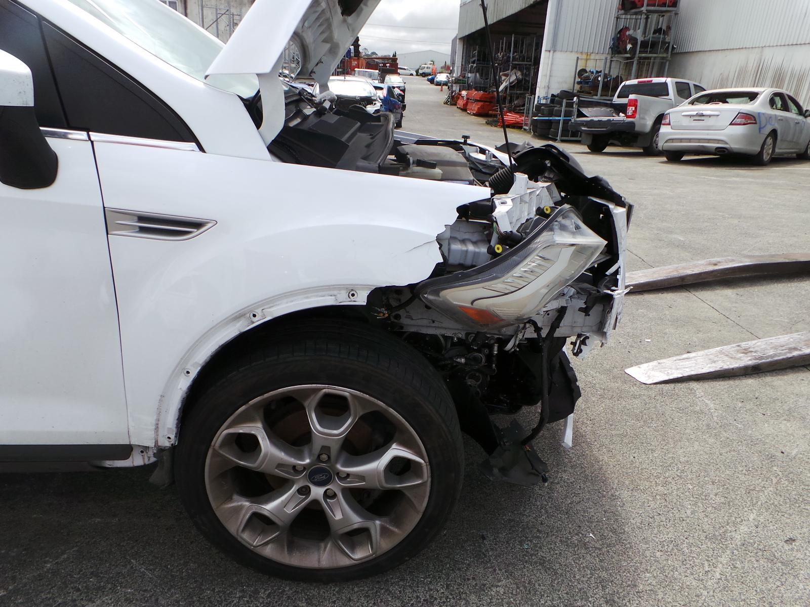 Ford Kuga - TE 2012-2013