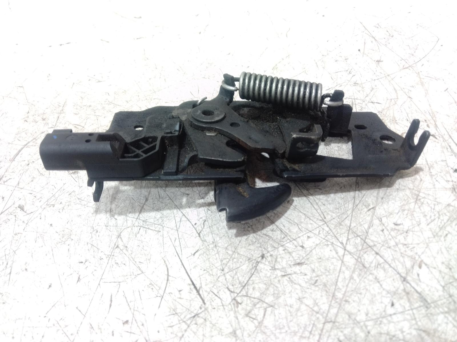 Bonnet Lock Support