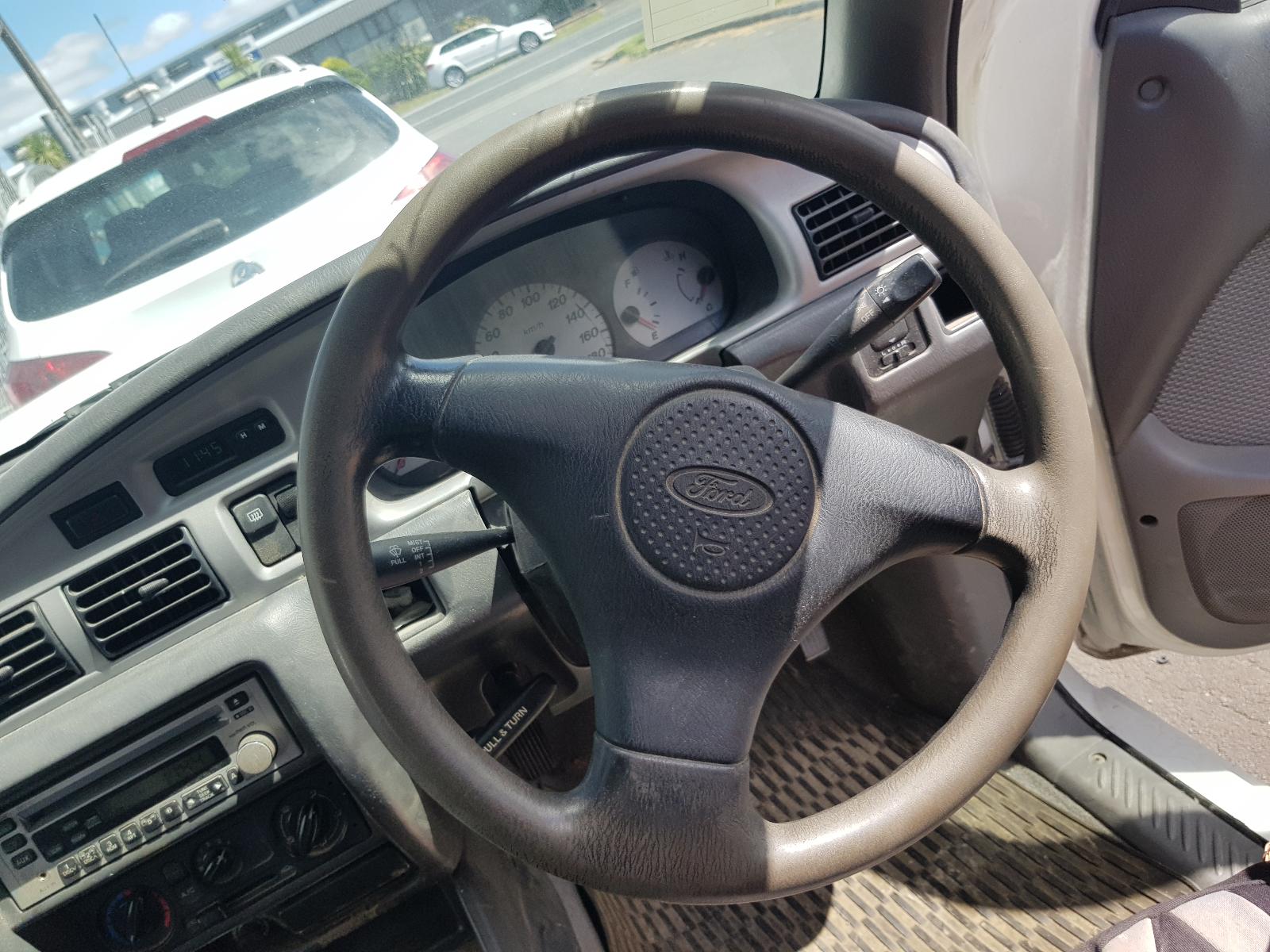 Ford Courier - UT 2005-2006