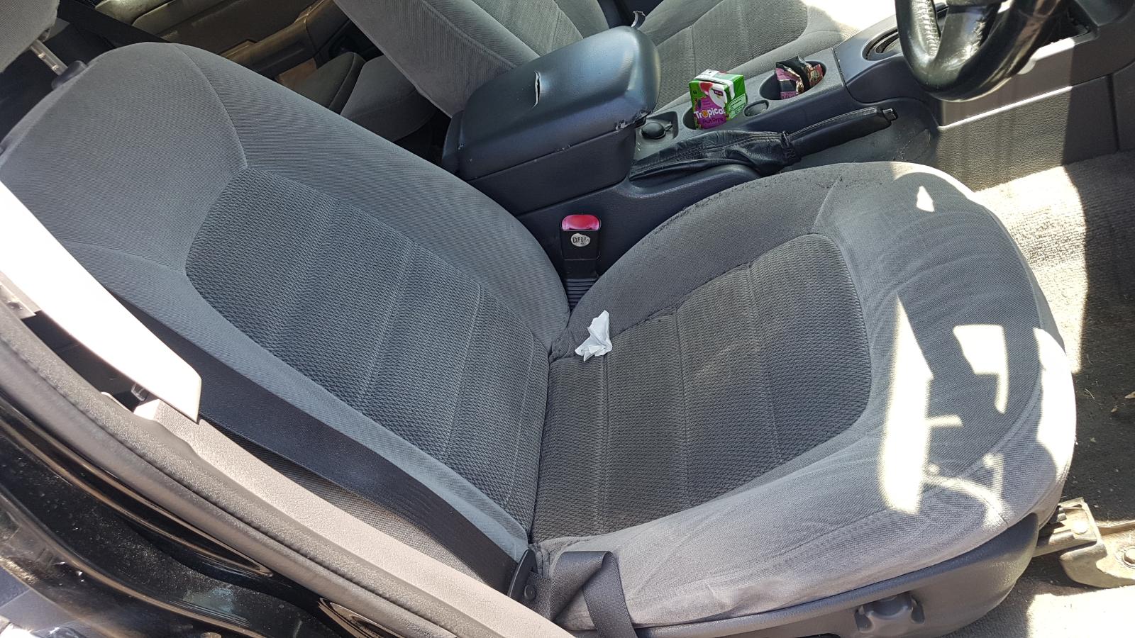 Ford Explorer - UT 2001-2005