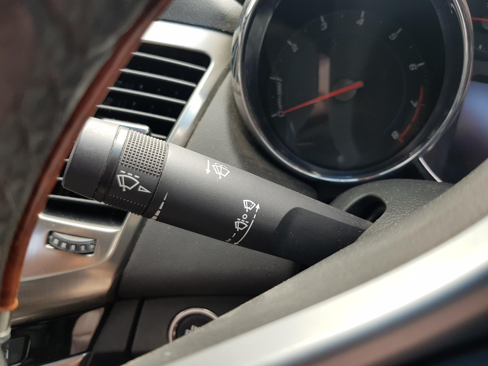 Holden Cruze - 2009-Present