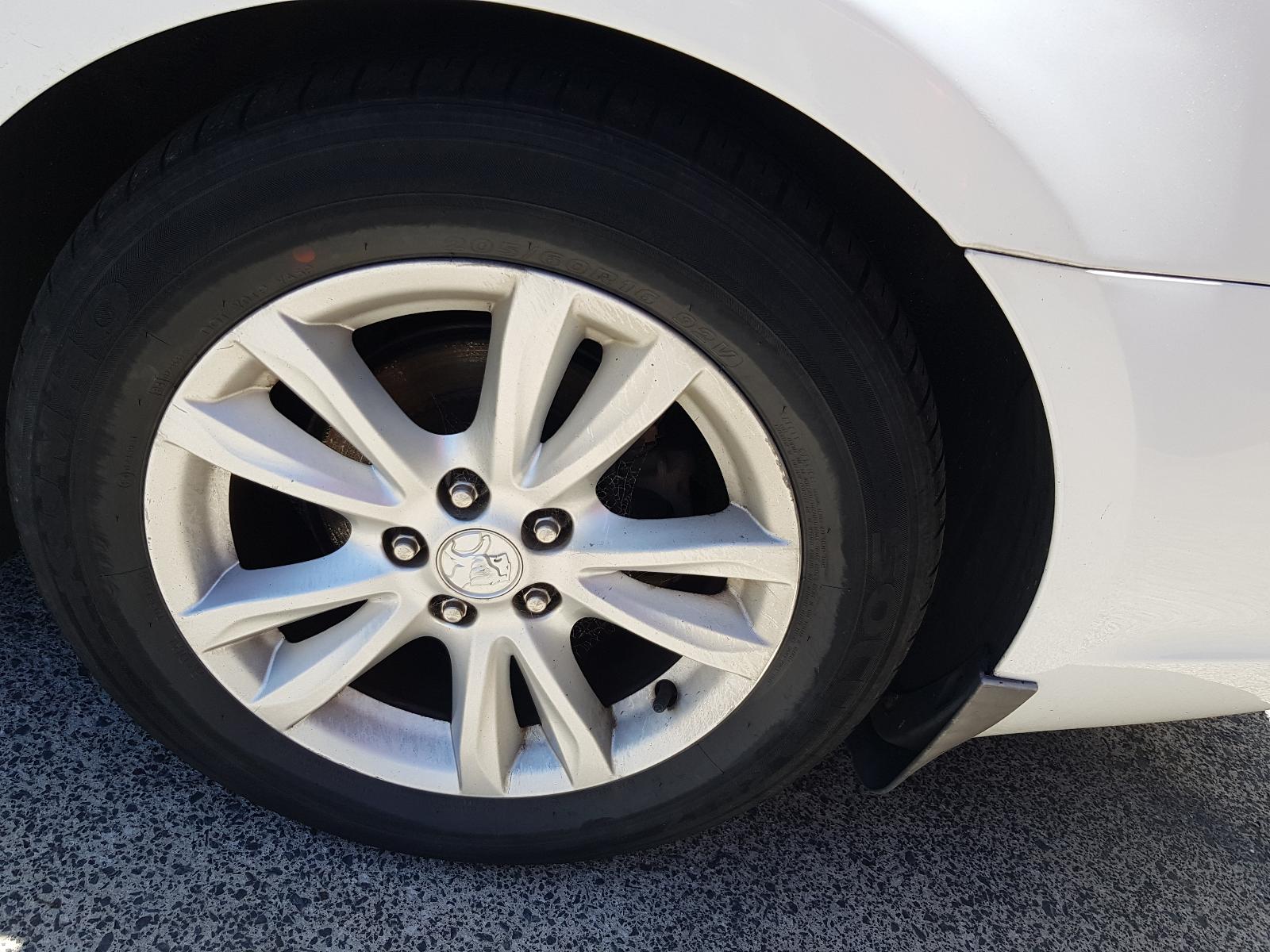 Holden Cruze - 2009-Present