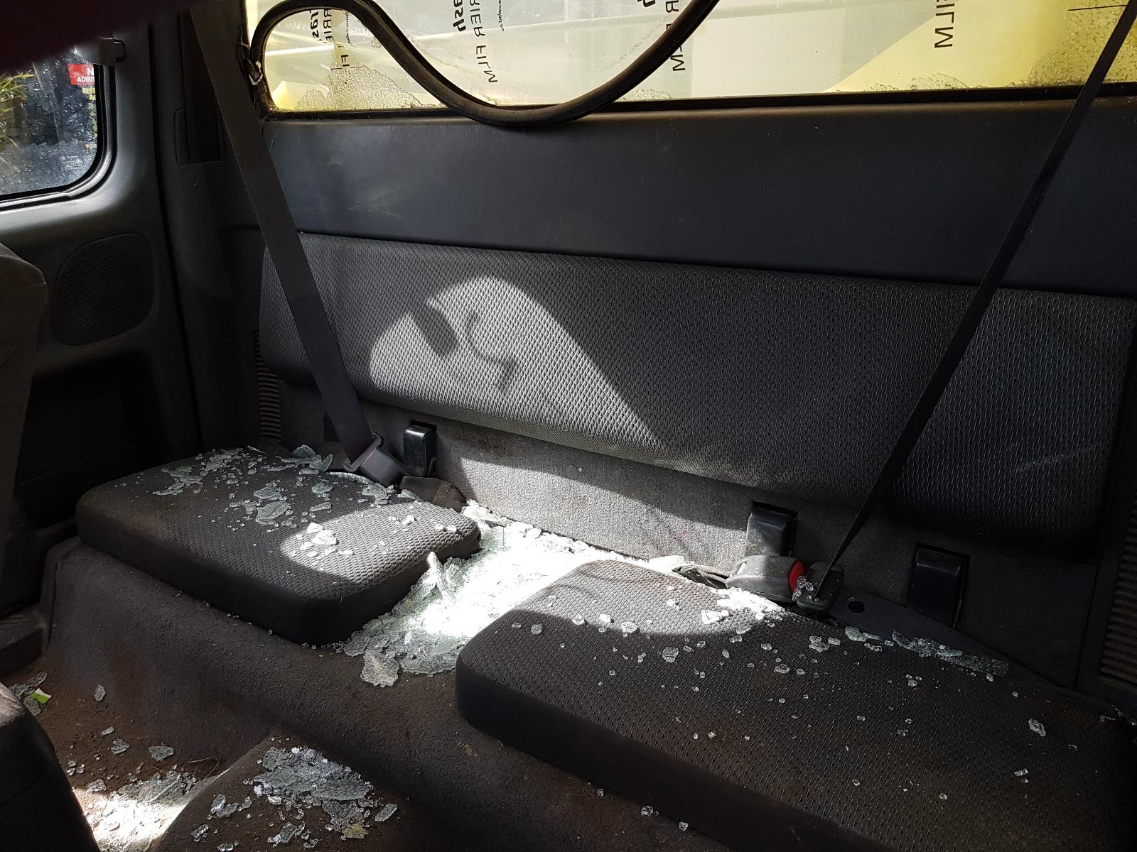 Ford Courier - UT 2005-2006