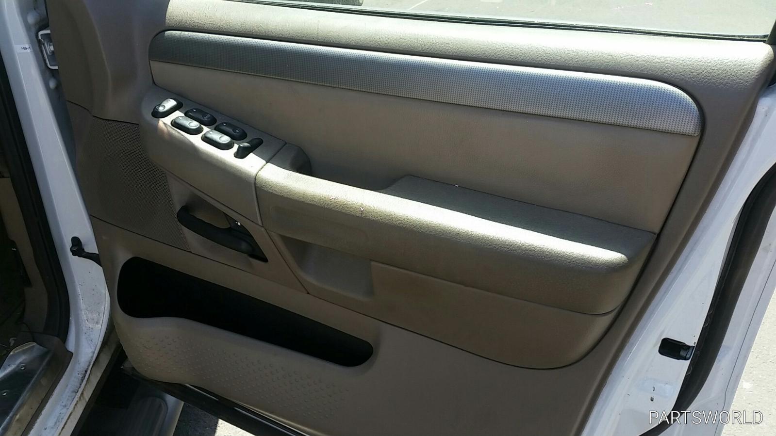 Ford Explorer - UT 2005-2007