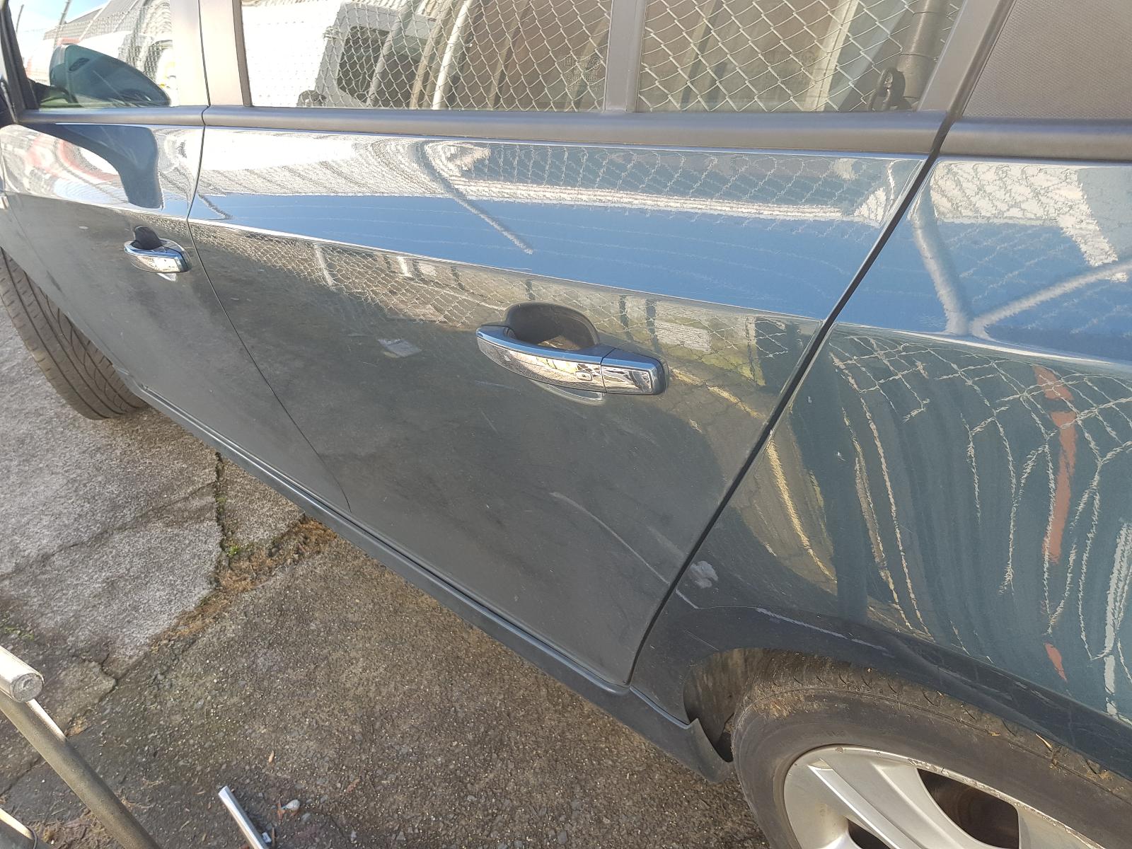 Holden Cruze - 2009-Present