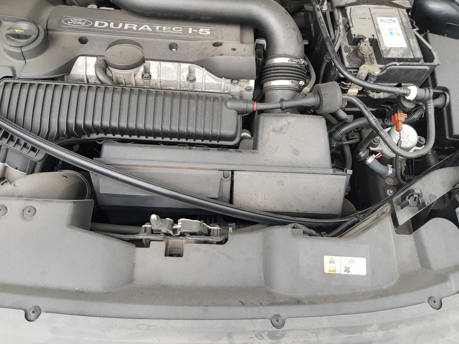 Ford Kuga - TE 2012-2013