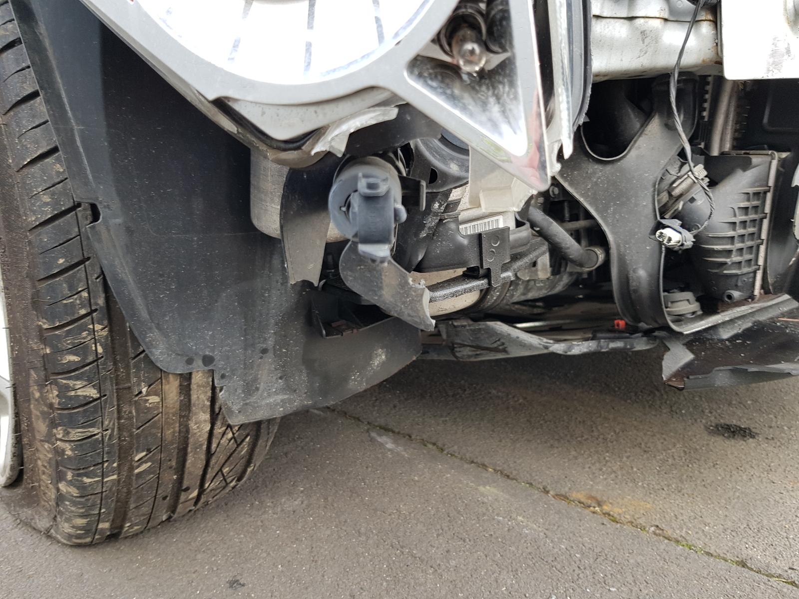 Ford Kuga - TE 2012-2013