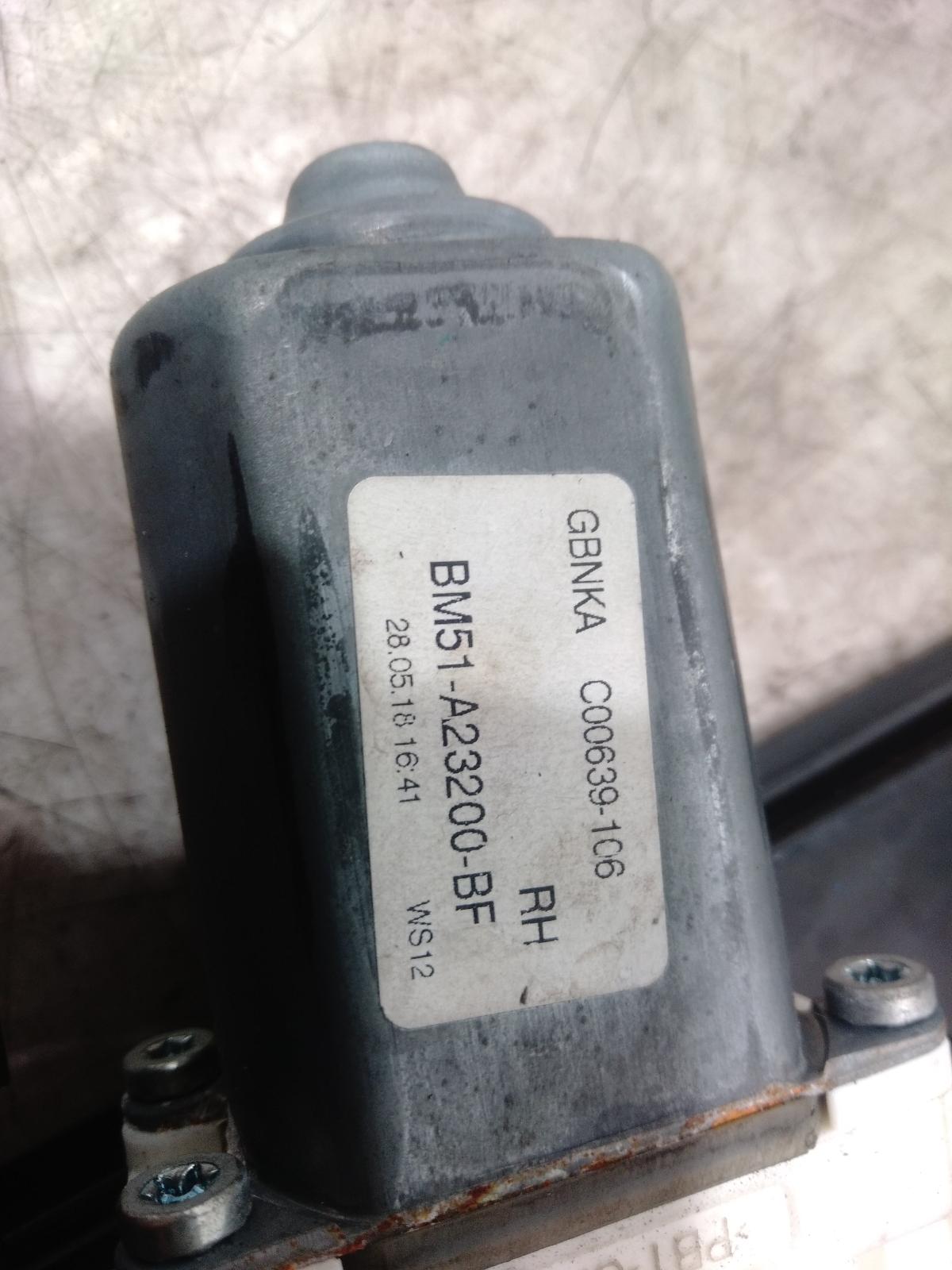 Right_Front_Window_Reg_Motor
