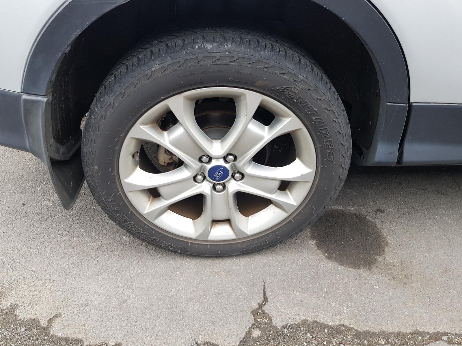 Ford Kuga - TF 2013-Present