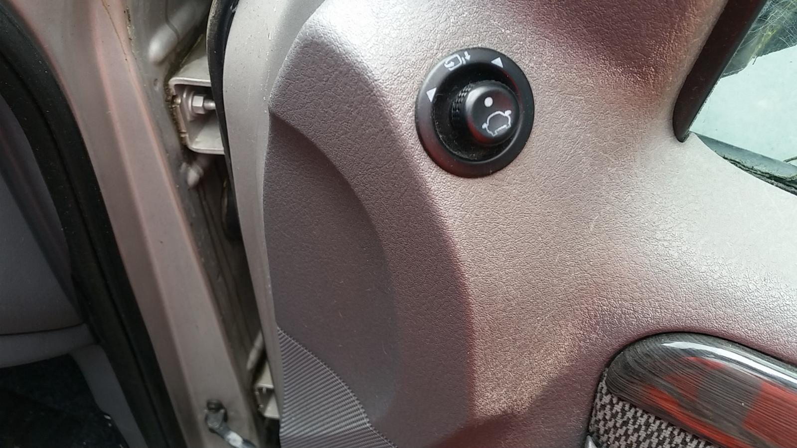 Ford Explorer - UT 2001-2005