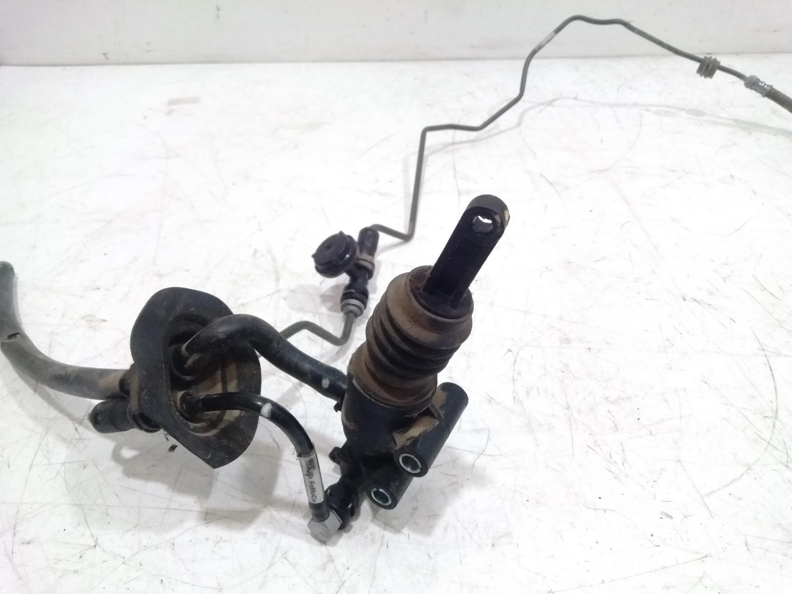 Clutch_Master_Cylind