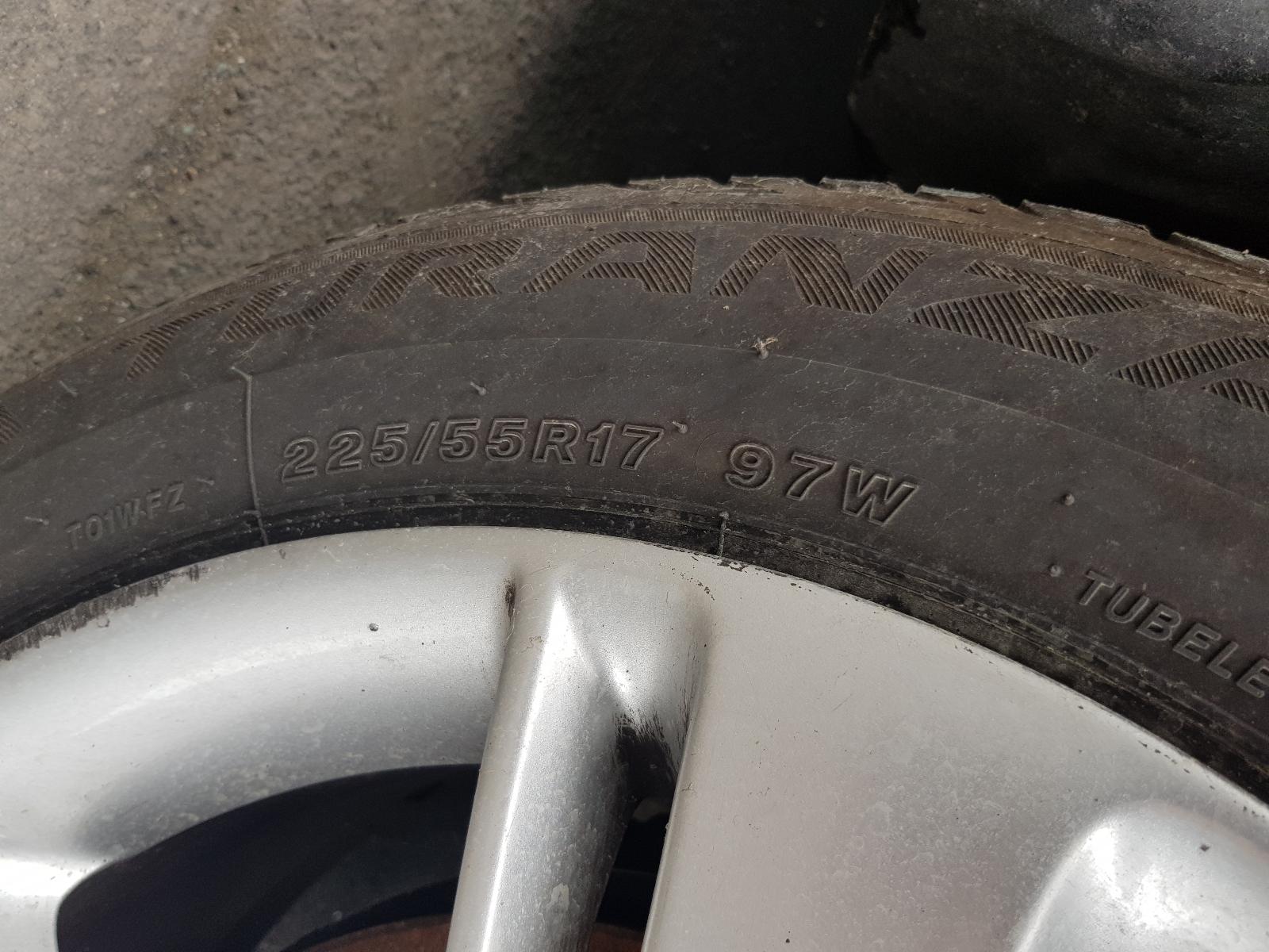 Holden Commodore - Other