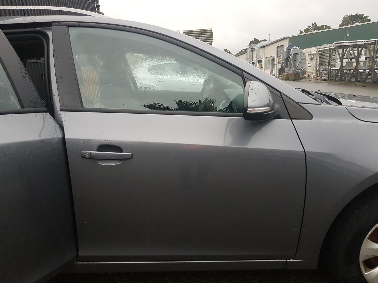 Holden Cruze - 2009-Present