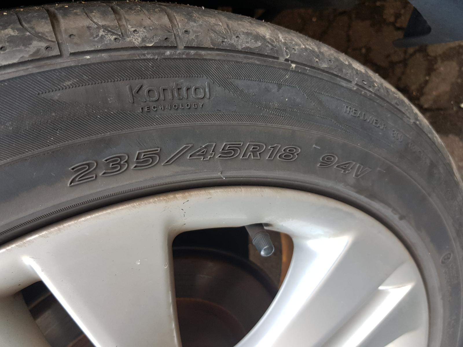 Holden Cruze - 2009-Present