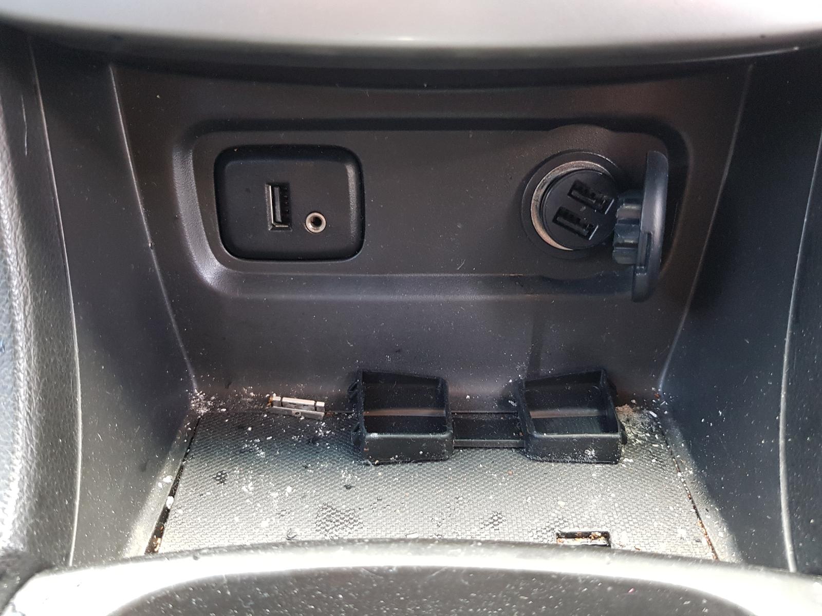 Holden Captiva - Captiva 7 2011-Present