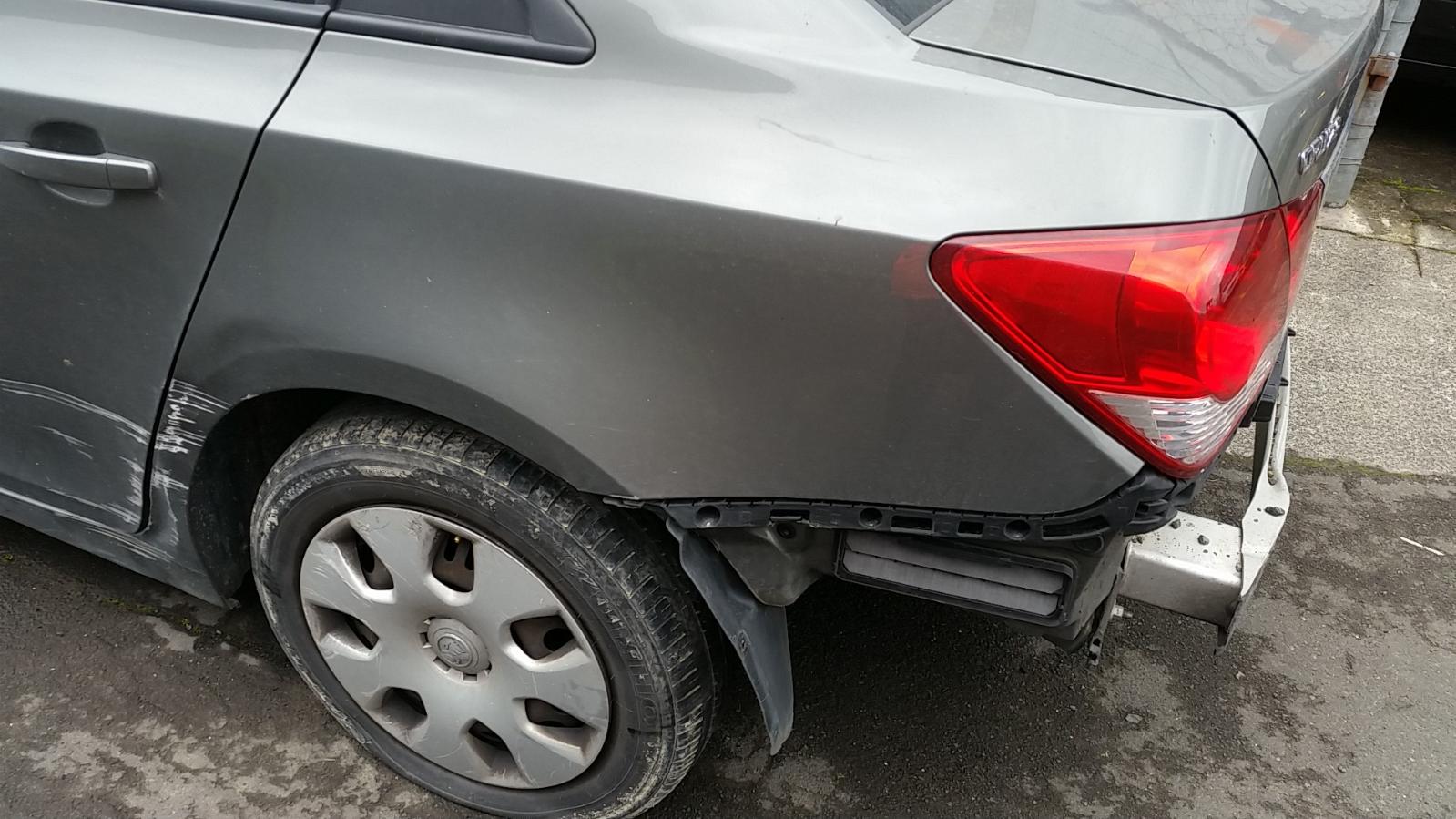 Holden Cruze - 2009-Present