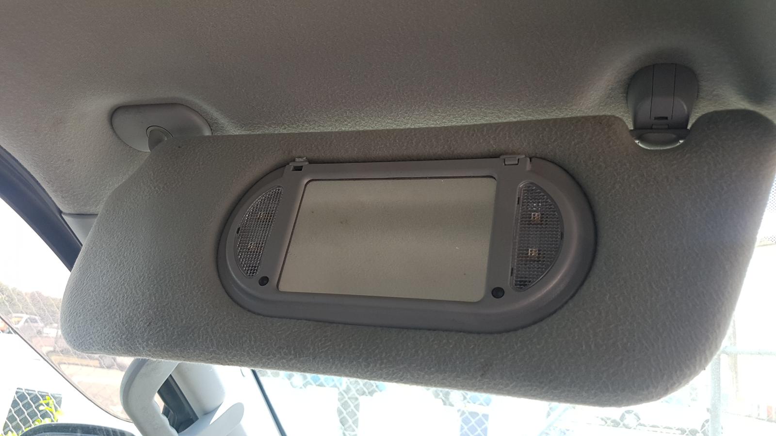 Ford Explorer - UT 2001-2005