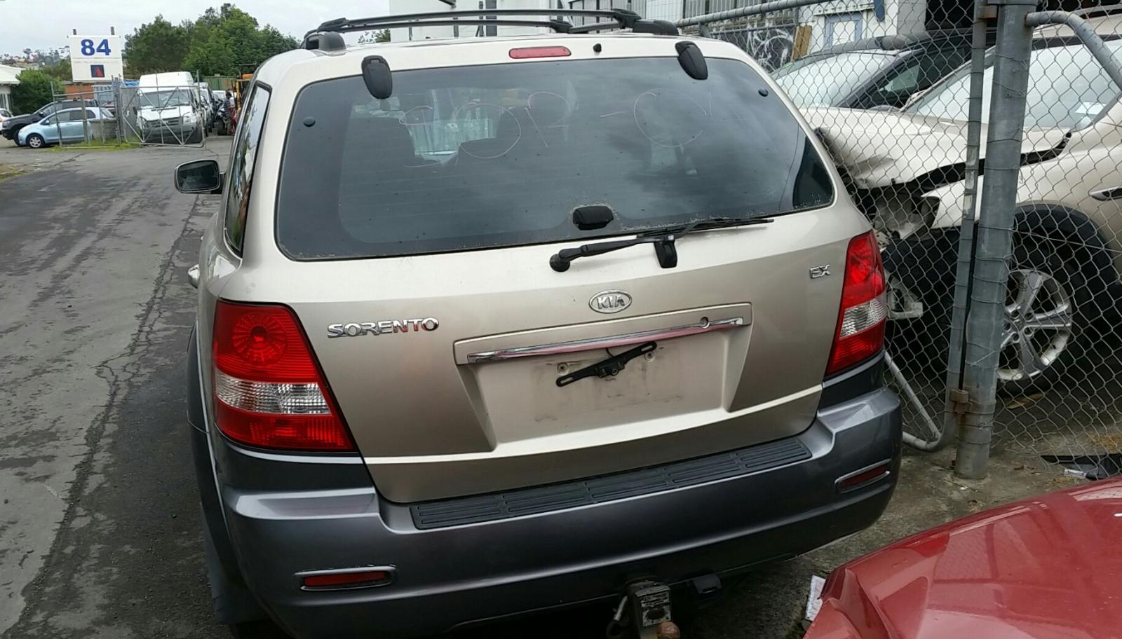 KIA Sorento - 1st Gen 2002-2009