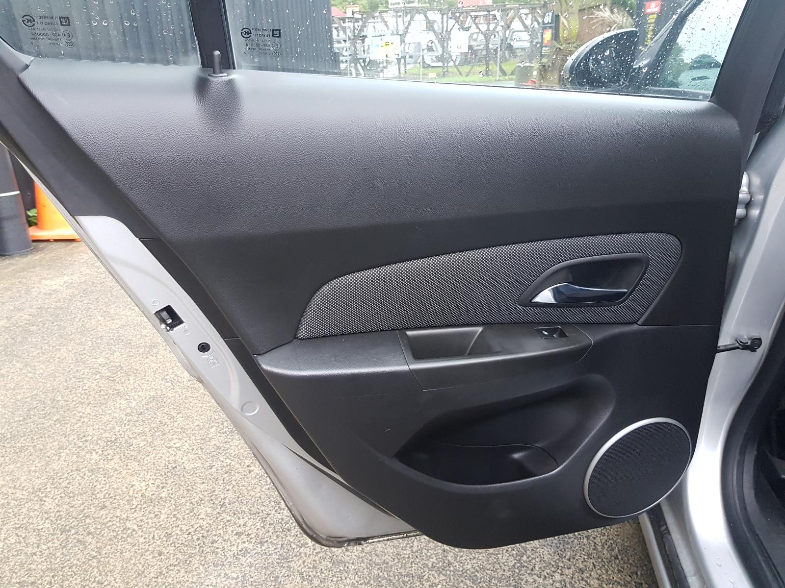 Holden Cruze - 2009-Present