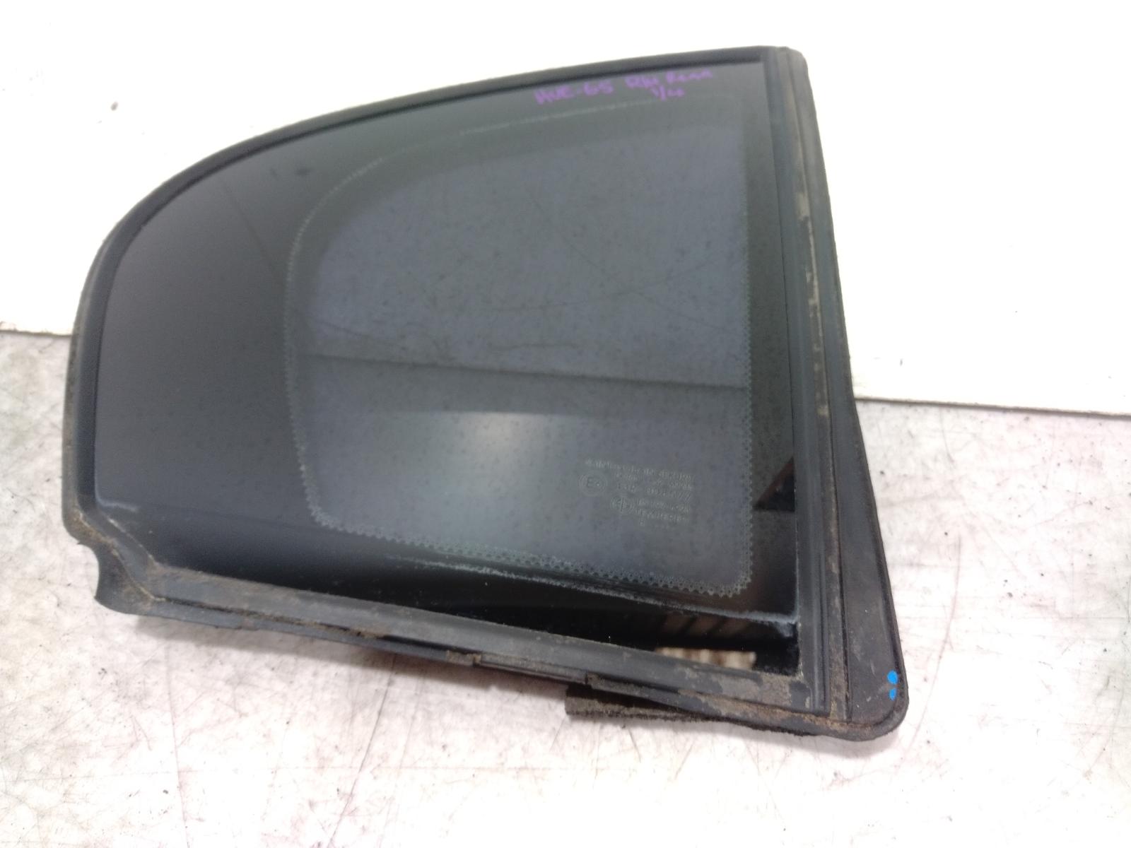 Right_Rear_1q_Door_Glass