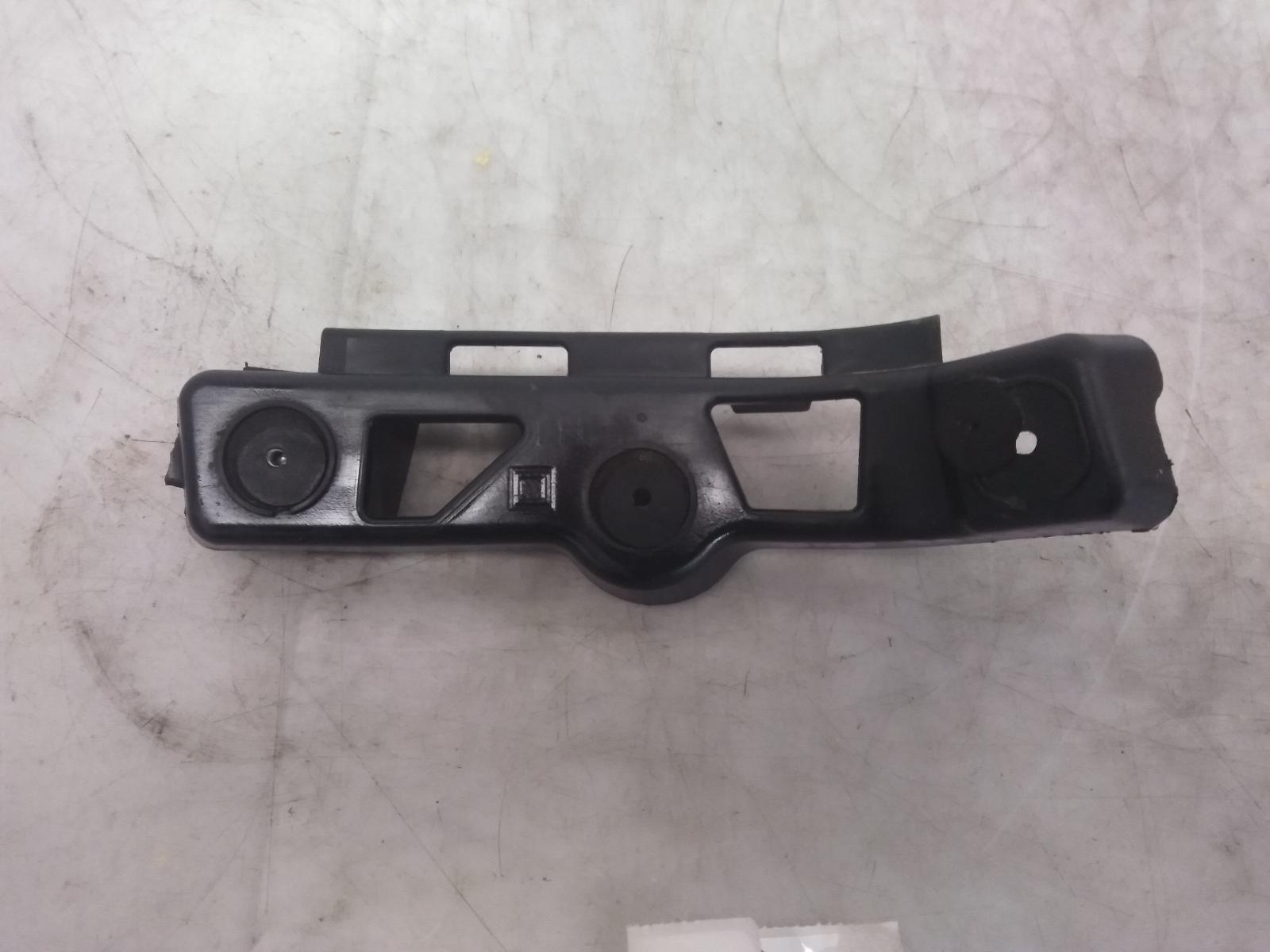 R_Bar_Bracket_Reinfo