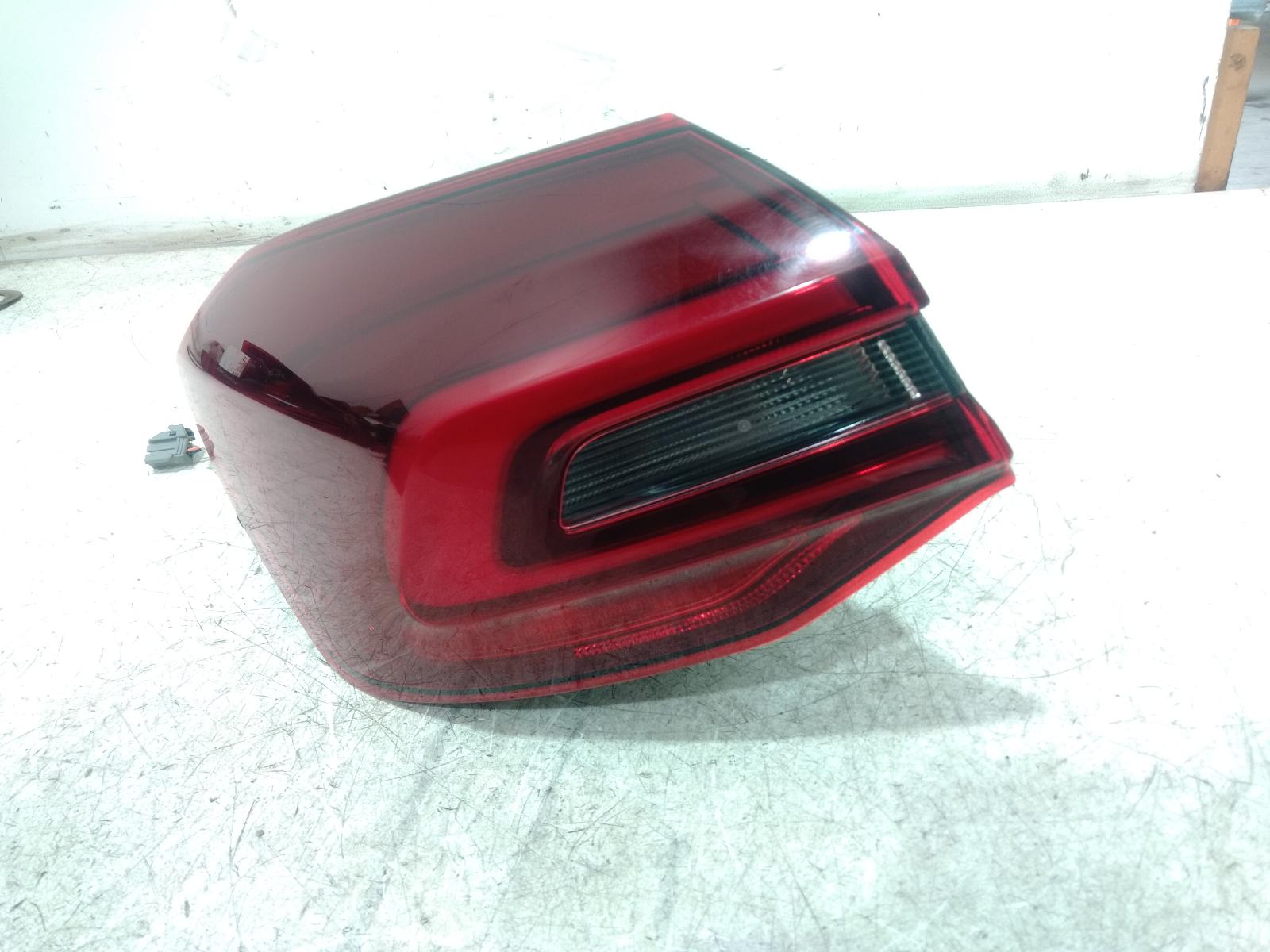 Left Taillight