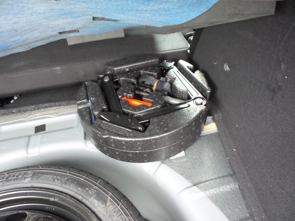 Holden Cruze - 2009-Present