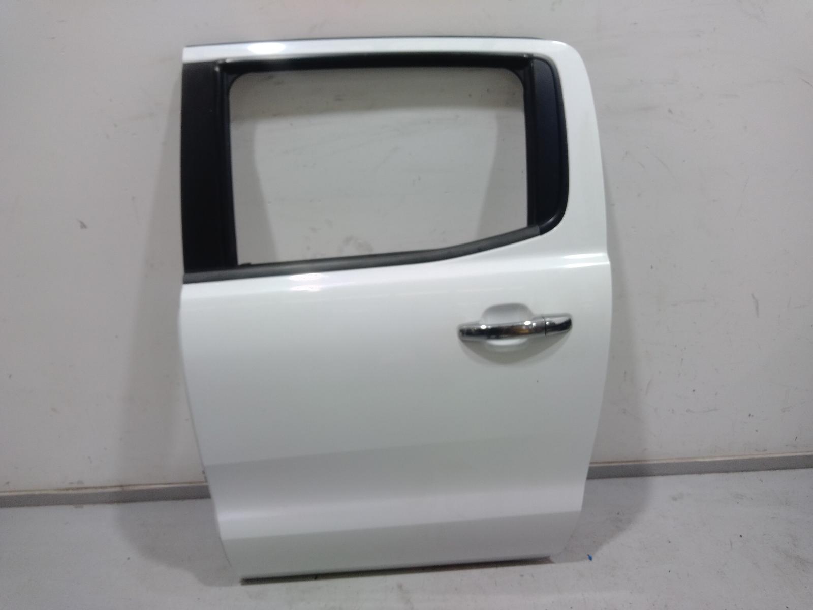 Left_Rear_Door_Sliding