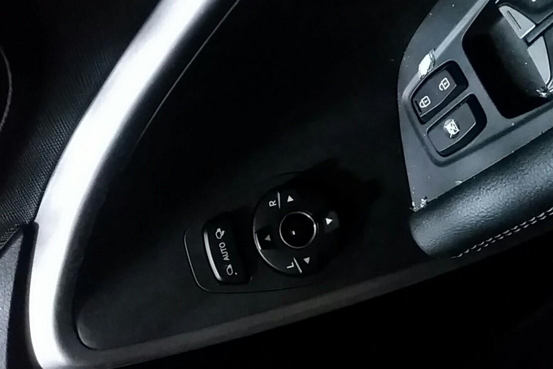 Hyundai Santa Fe - 2013-Present