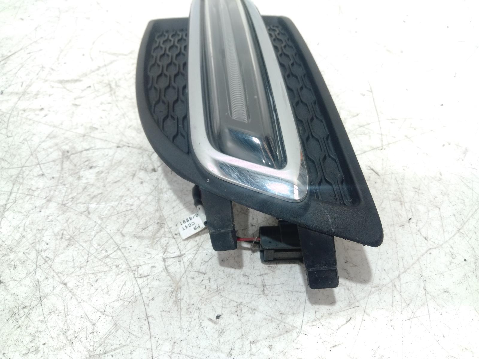 Right_Indicator_Fog_Side