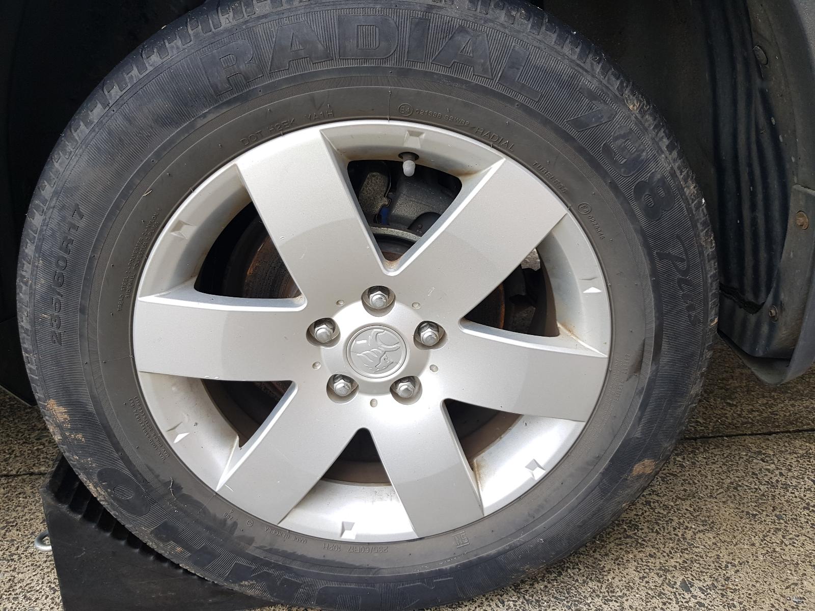 Holden Captiva - Captiva 7 2011-Present