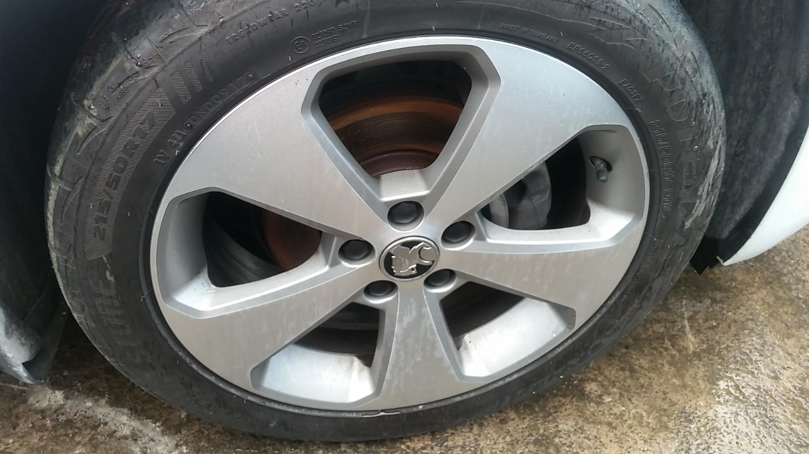 Holden Cruze - 2009-Present