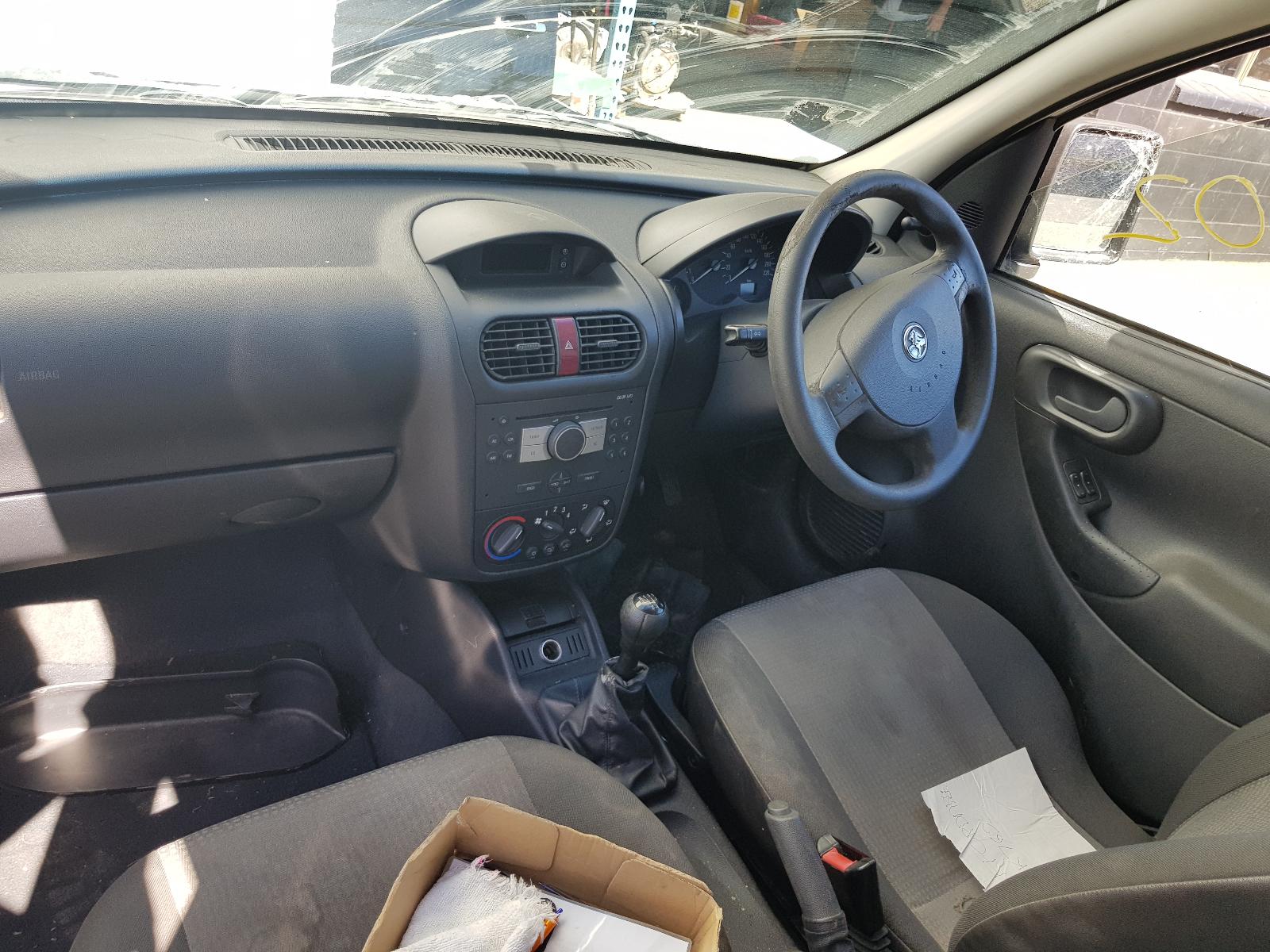 Holden Combo Van - XC 2001-Present