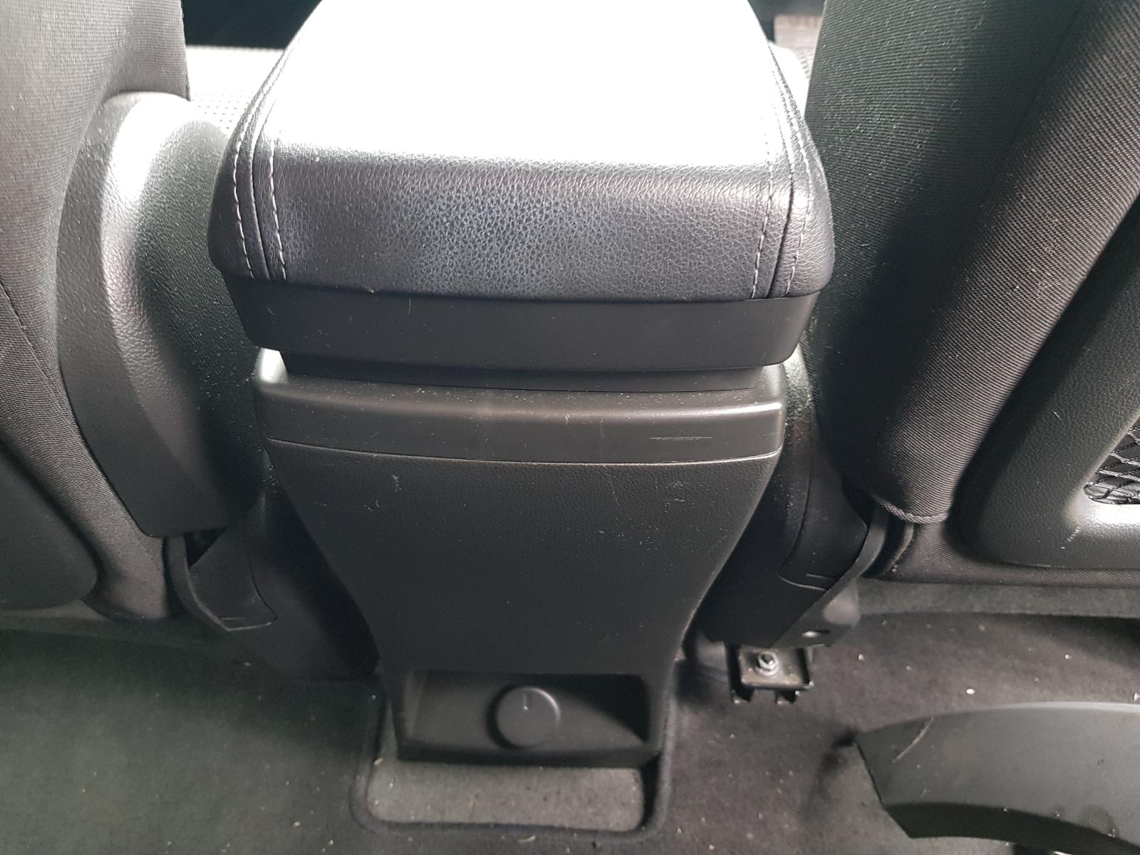 Holden Captiva - Captiva 7 2011-Present