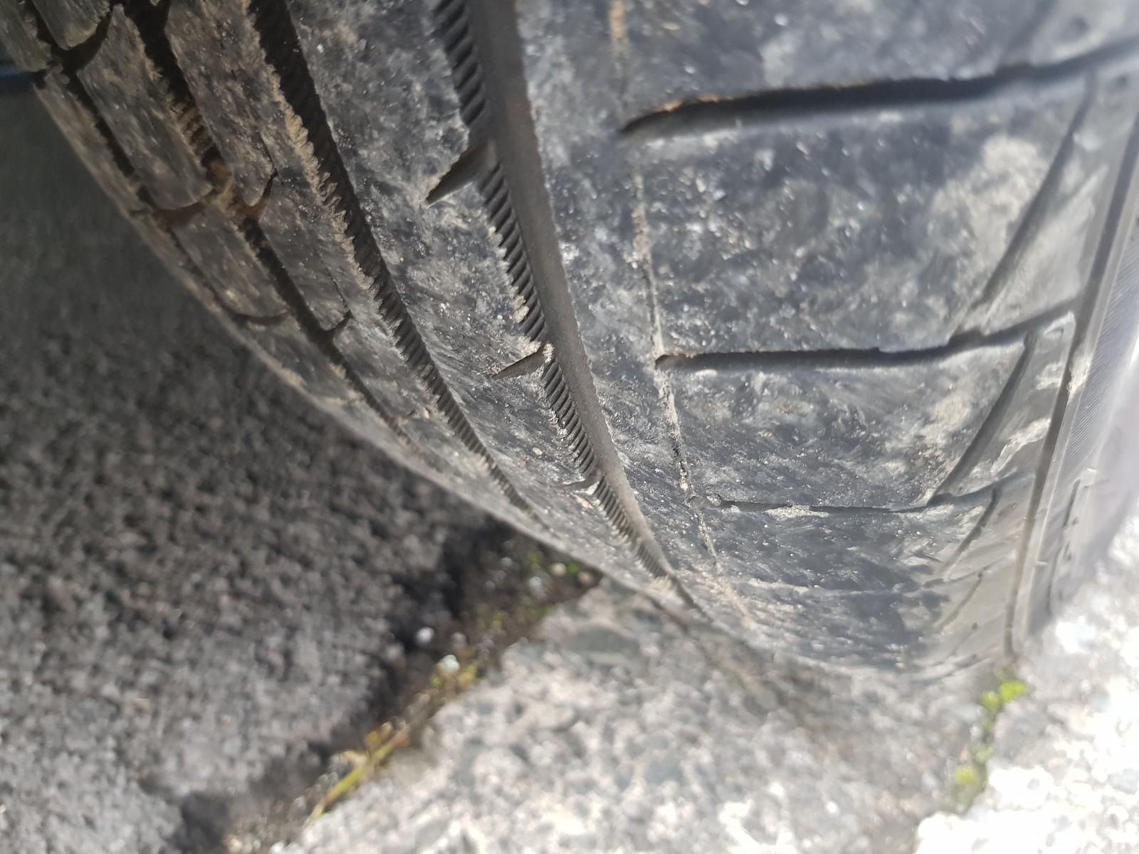 Holden Cruze - 2009-Present