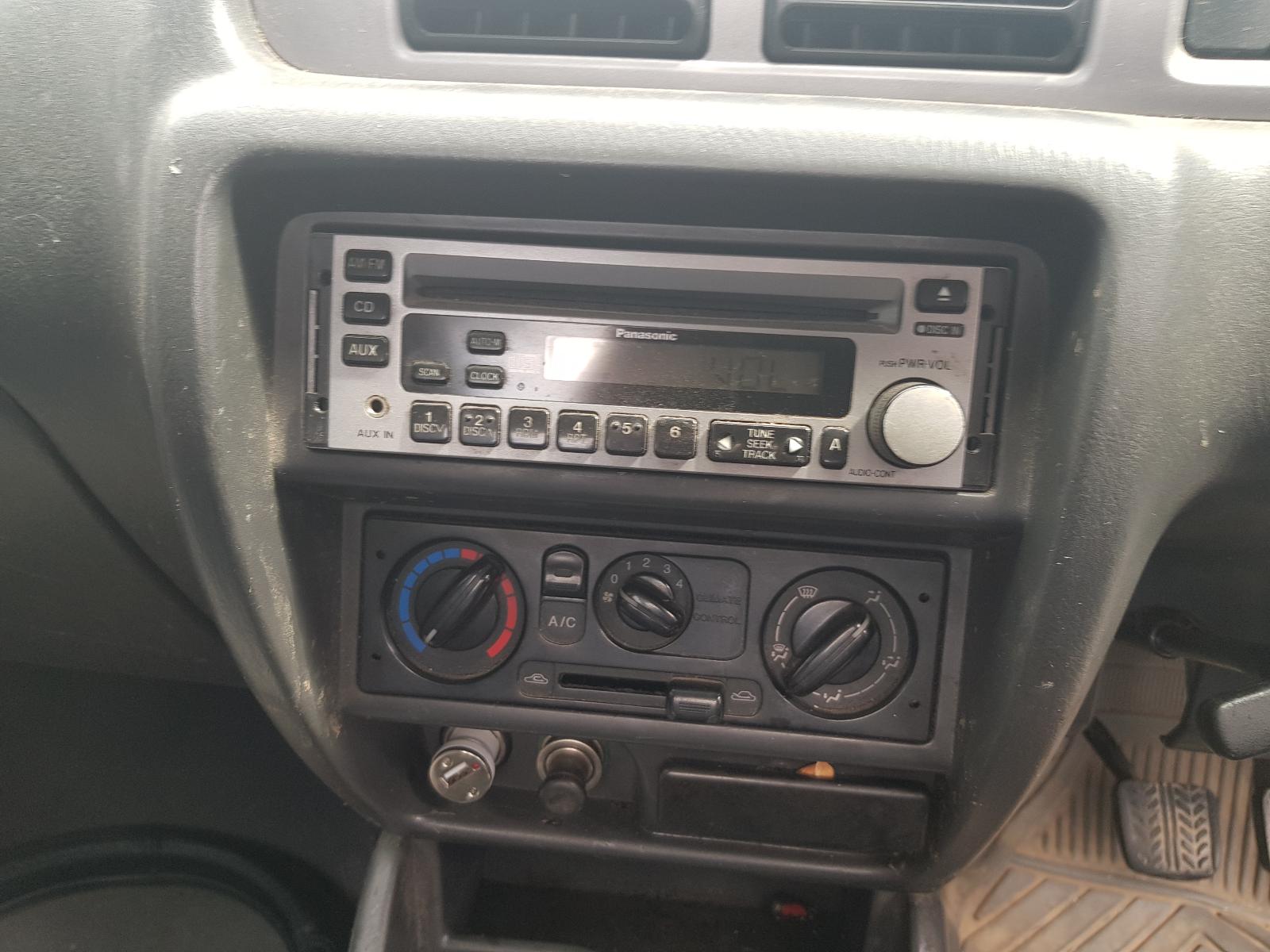 Ford Courier - 03-05