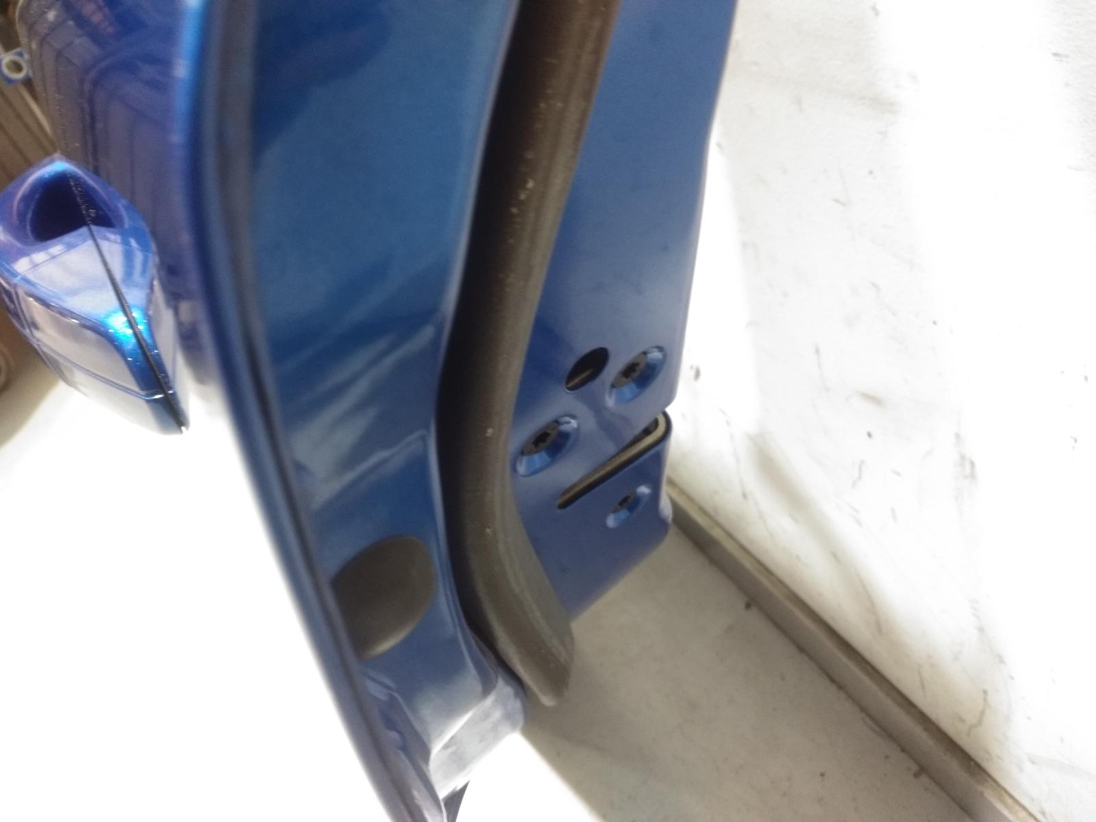 Left_Rear_Door_Sliding